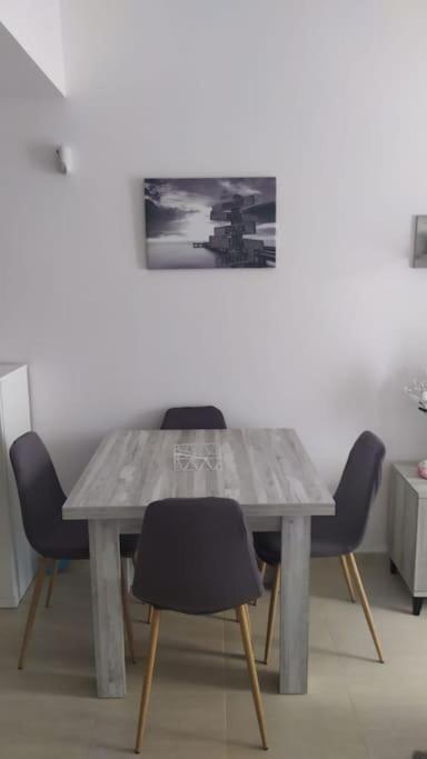 Apartamento Nuevo Con Piscina Y Amplio Balcon Sant Carlos de la Ràpita Extérieur photo